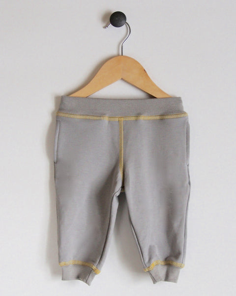 Pantalon de jogging en gris