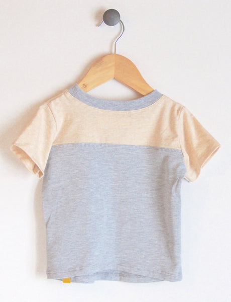 T-Shirt in Grey/Almond